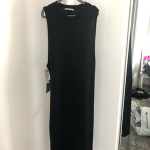 Wilfred XS black basic dress NWT